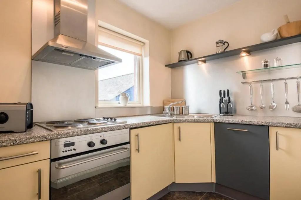 Holyrood Aparthotel