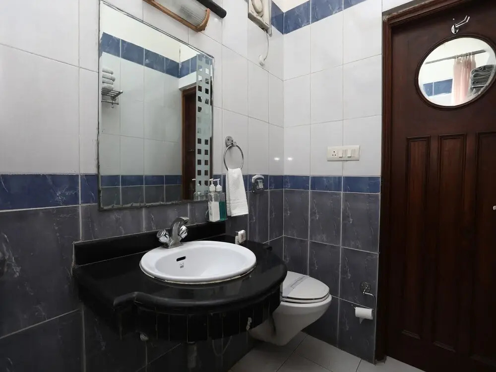 Hotel Yadu Residency