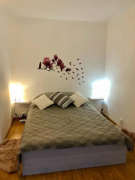 Mia's House