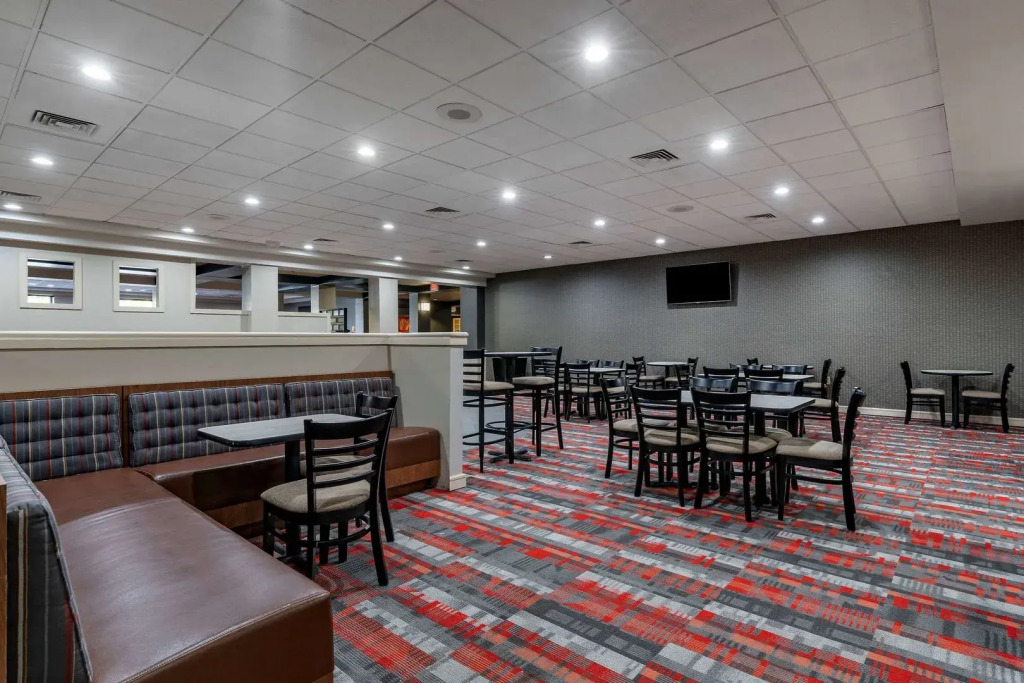 Mainstay Suites Lexington