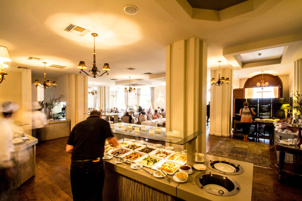 Mabely Grand Hotel