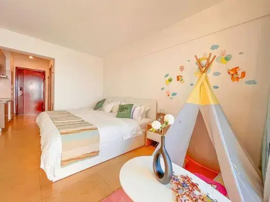Fengyue Four Seasons Apartment Hotel (Yangjiang Hailing Island North Luowan Branch)