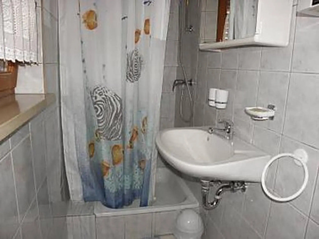 Stjepan- 10 m From Beach - A3 1.kat Lijevo