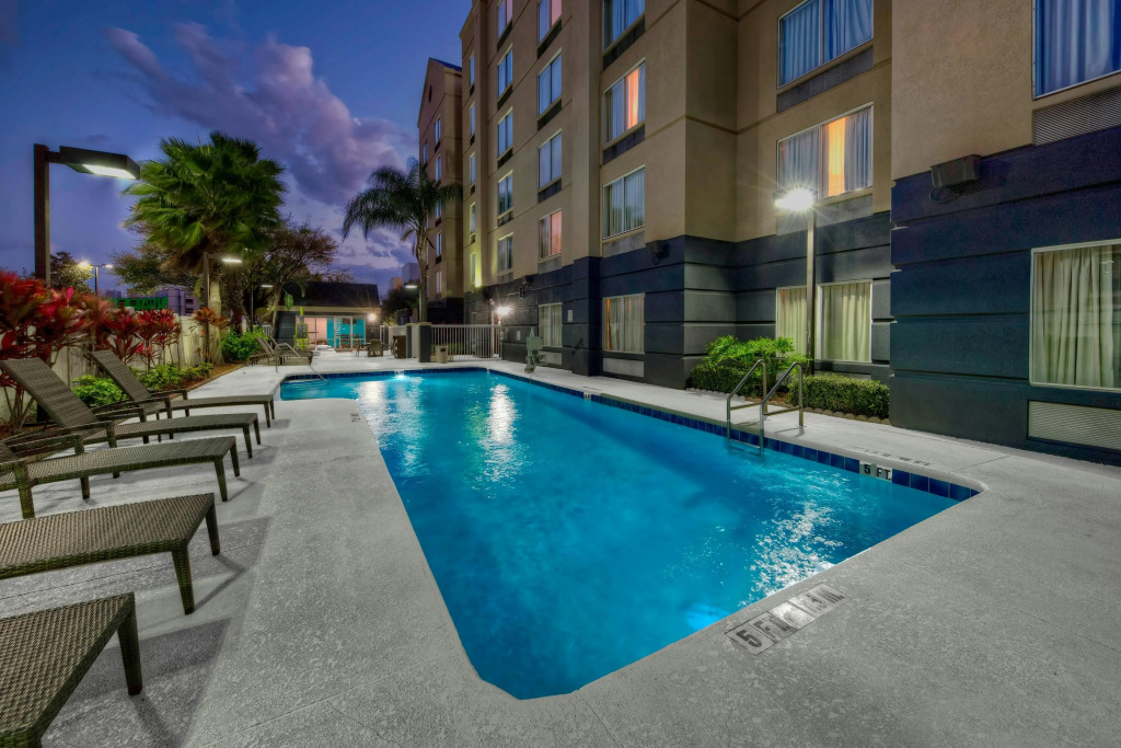 Fairfield Inn and Suites by Marriott Orlando Near Universal Orlando