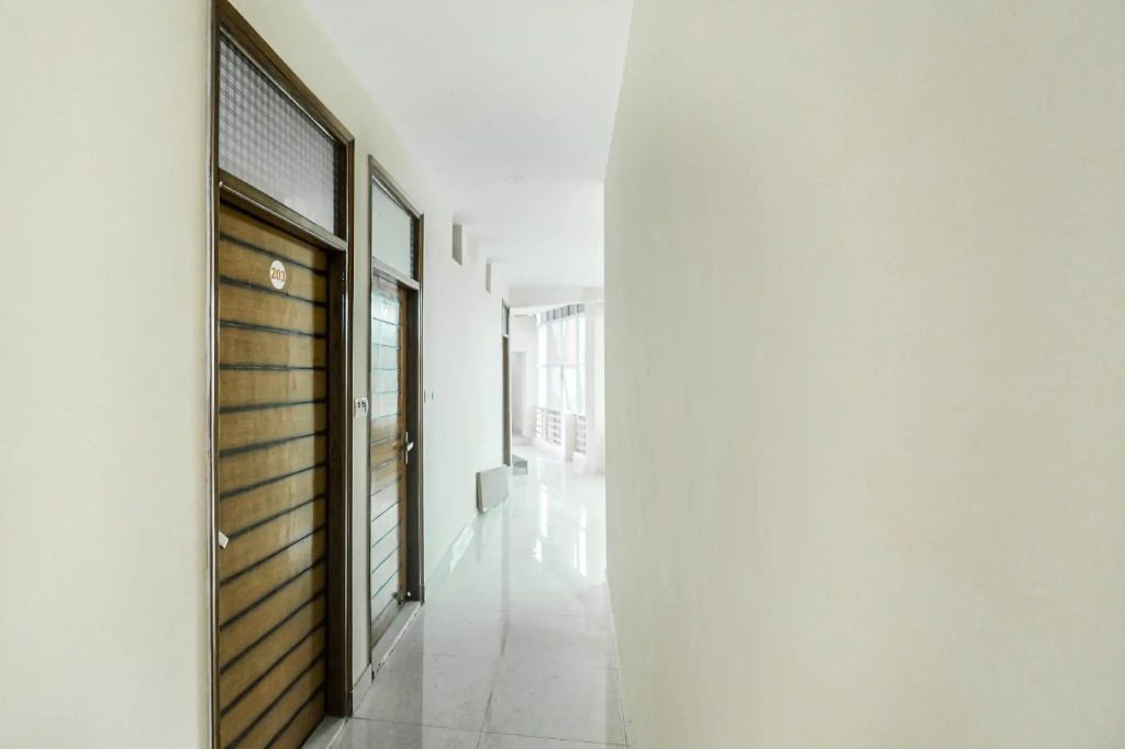 Collection O 82936 Hotel The Park