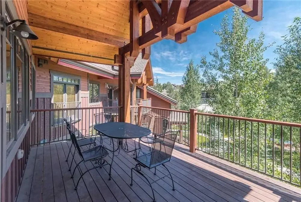 6307 Bear Lodge, Trappeur's Crossing Apartment 3
