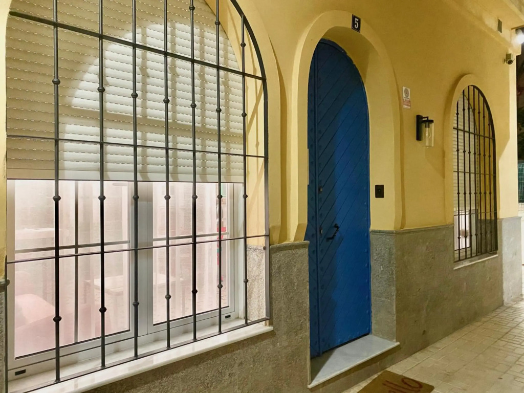 Apartamentos La Puerta Azul 5 El Bajondillo Torremolinos