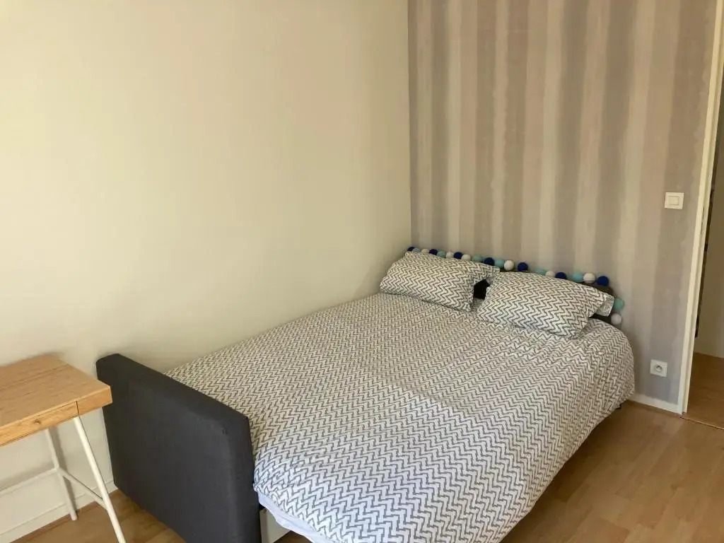 Appartement T3 centre ville Mabilais au calme.