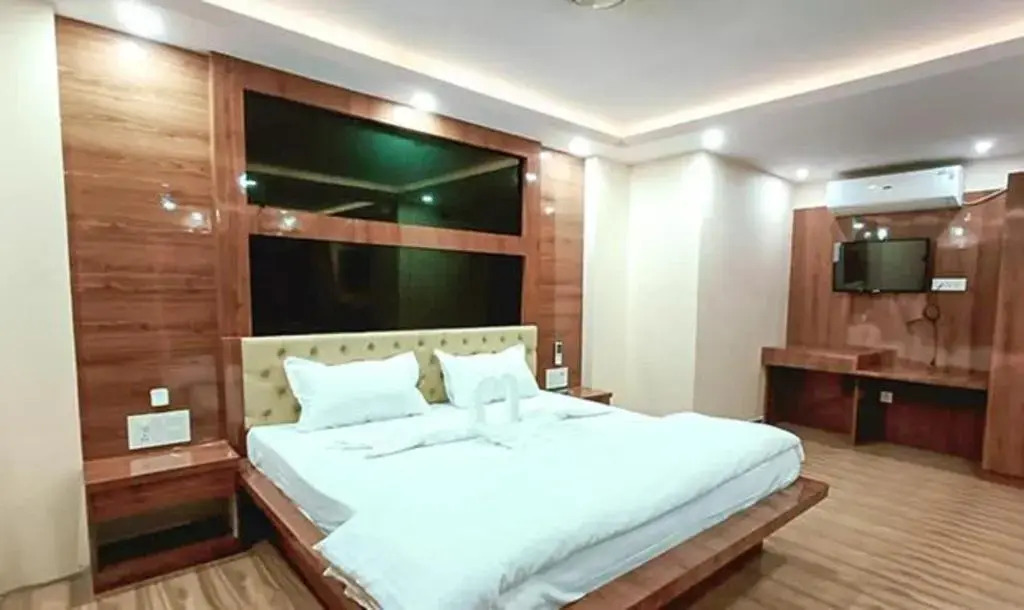 FabHotel Green I