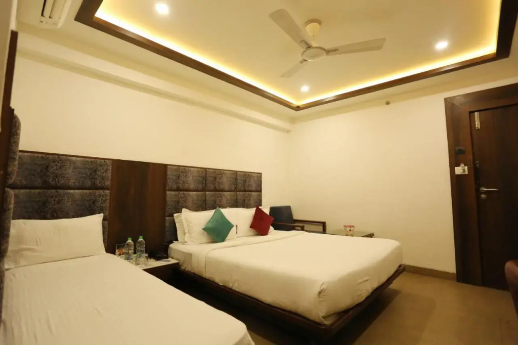 Pravasa hotel Indore