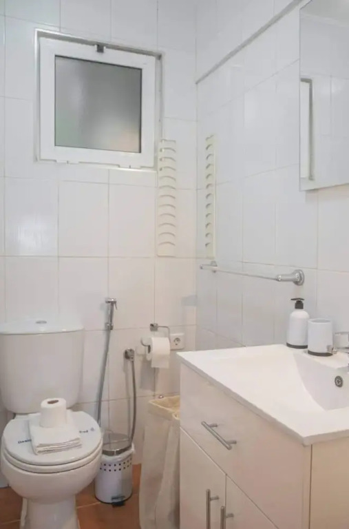 Peaceful and Serene 3 Bedroom Apartment in Lisbon