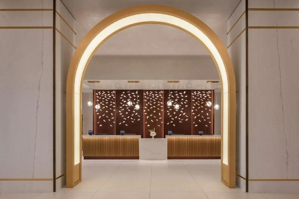 Harrahs New Orleans Hotel & Casino - A Caesars Rewards Destination