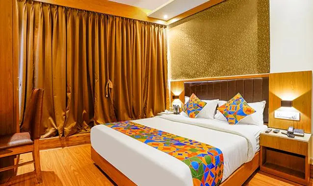 Fabhotel Azure