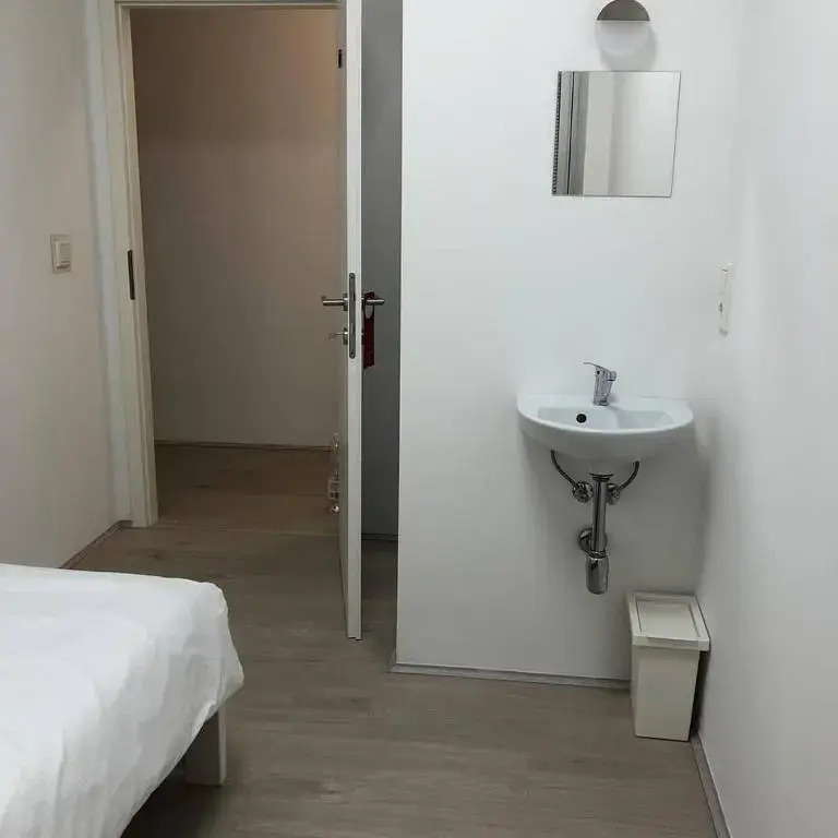 W&V Hostel