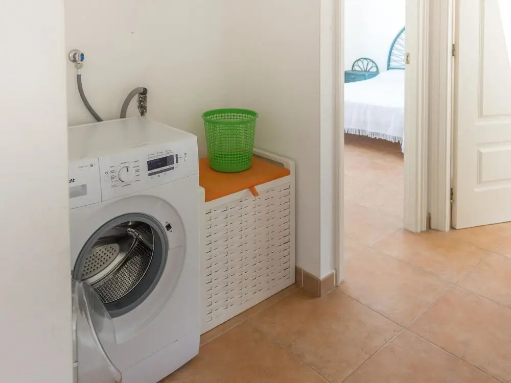 Fantastic Holiday Home With Private Swimming Pool, Near the Beach