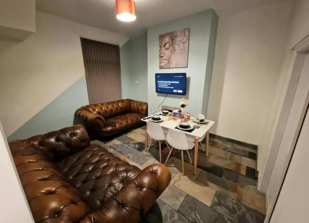 Cosy 3BD Terrace House Barrow in Furness