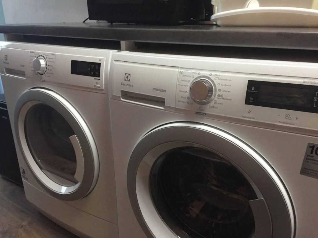 Apartman Saris