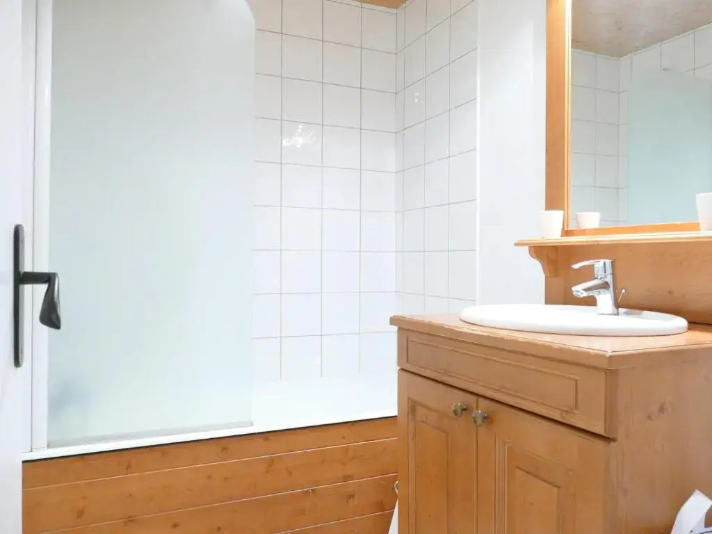Appartement Les Deux Alpes, 2 pièces, 6 personnes - FR-1-546-31