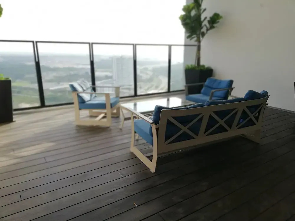 Eco Kanvas Soho Suites