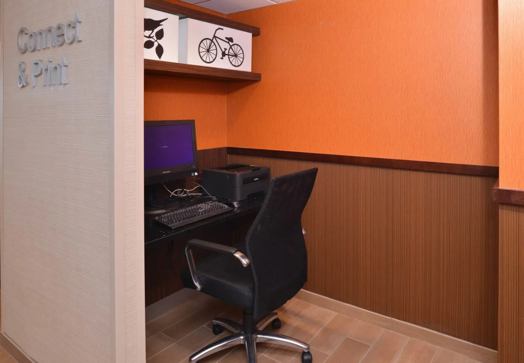 Fairfield Inn Marriott Rochester Airport
