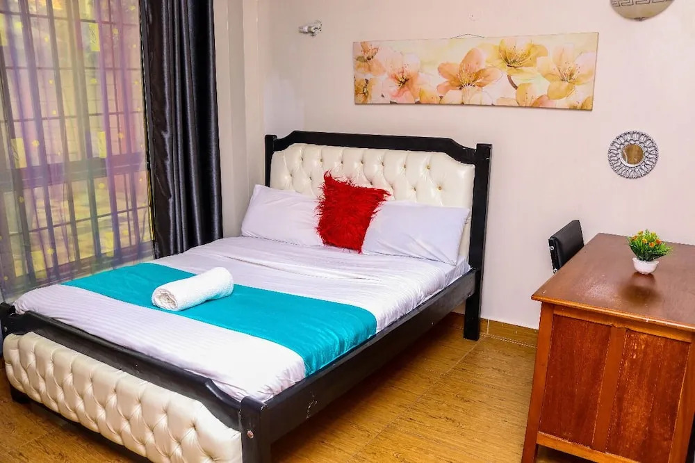 4 Bedroom Furnished Skyline Apartment