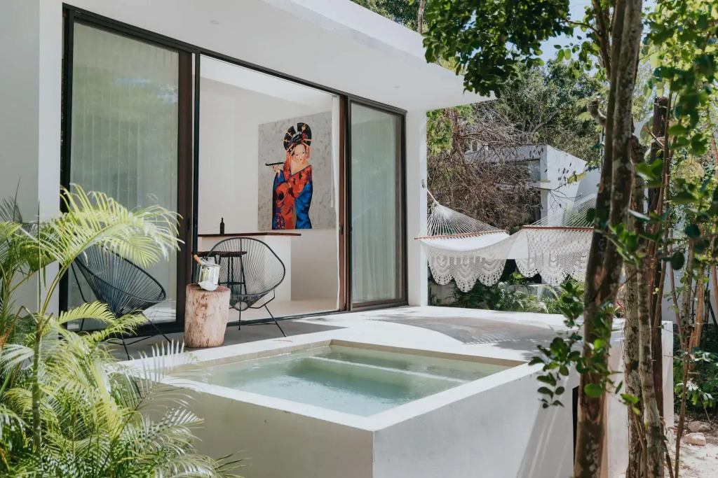 Jungle Lodge Boutique Hotel Adults Only