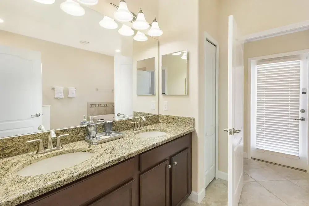Mickeys Golf Retreat by VillaDirect