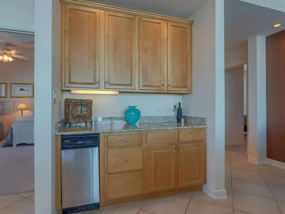 Lagoon Tower 1001 by Meyer Vacation Rentals