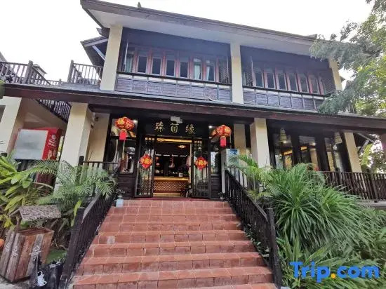Xishuangbanna Jinghong Yunman Valley Villa Resort Hotel (Yuejingzhuang)