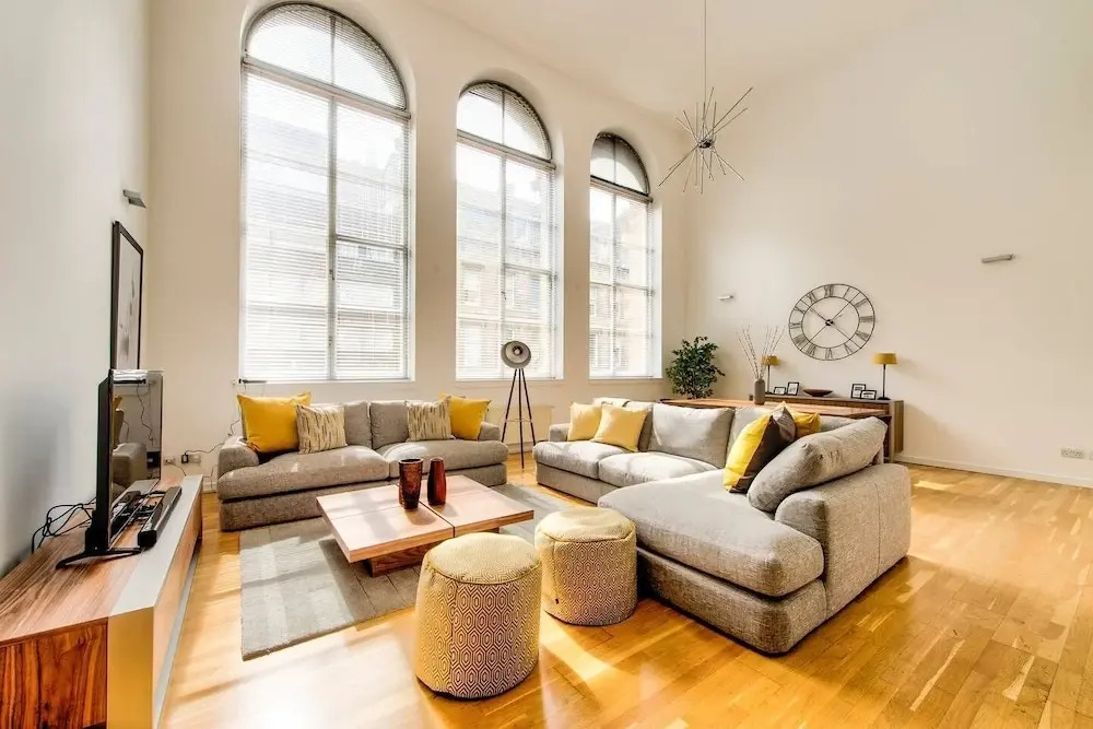 Stunning 2 Bed Apt in Merchant City With Parking