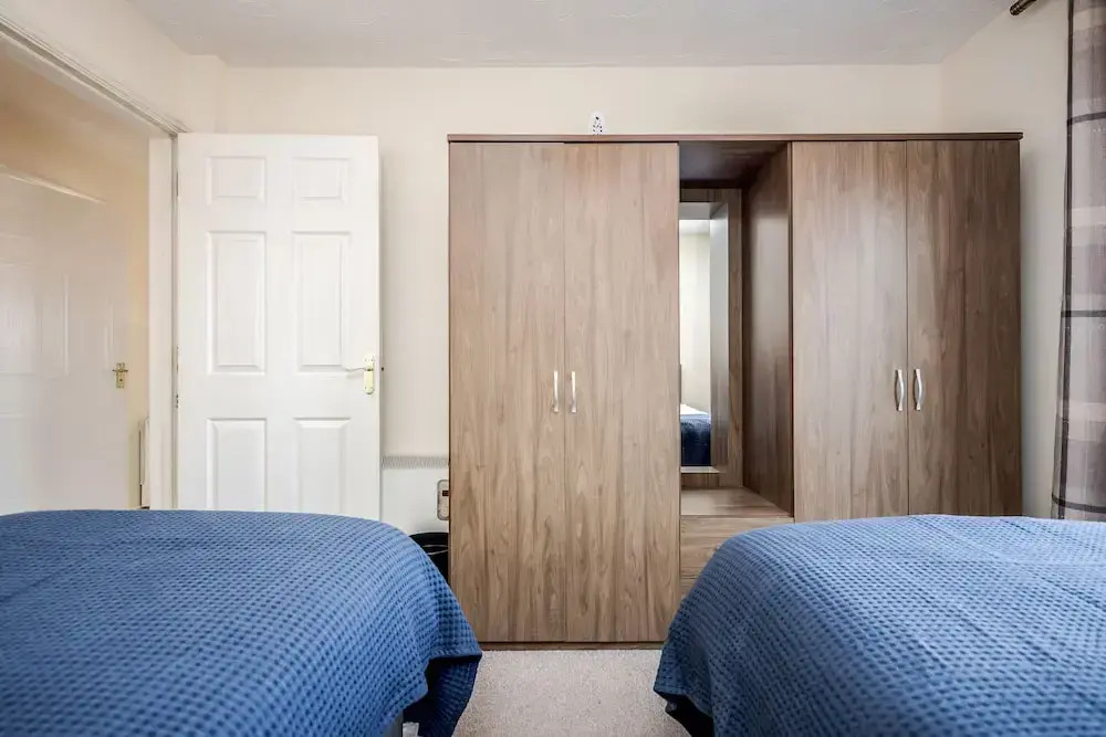 Captivating 3-bed Apartment in Grays