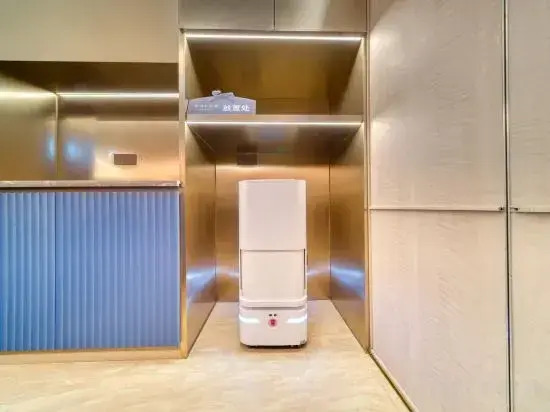 HanTing Hotel (Ningbo Dongqianhu Subway Station)