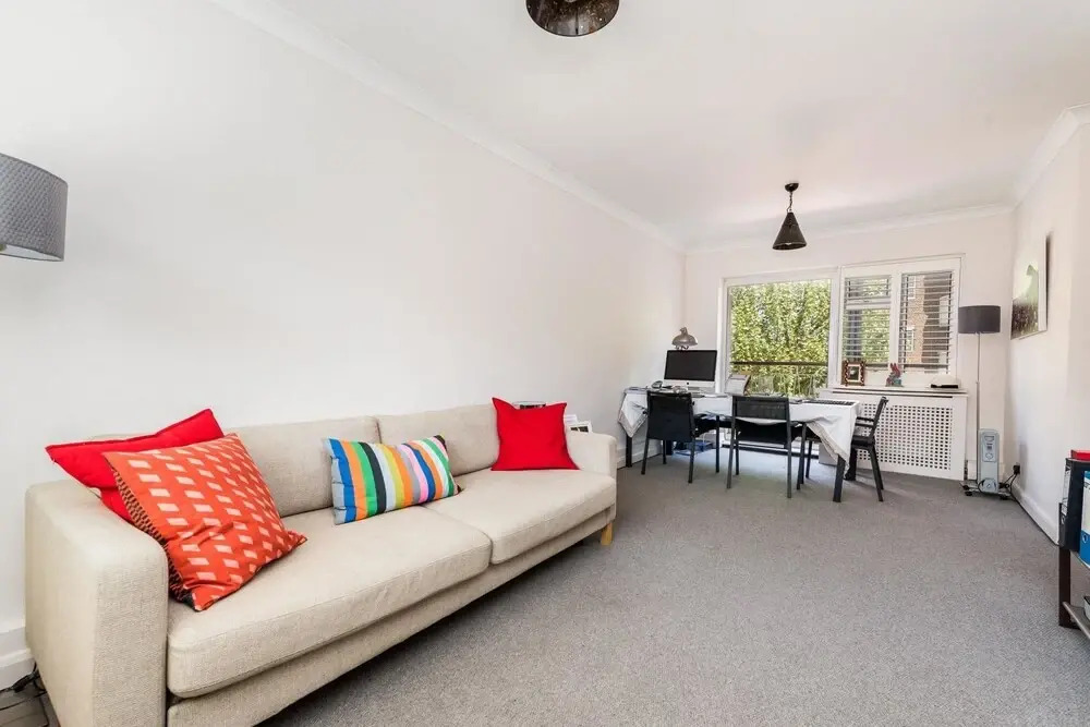 NEW 3BD Flat in the Heart of Richmond Town Centre