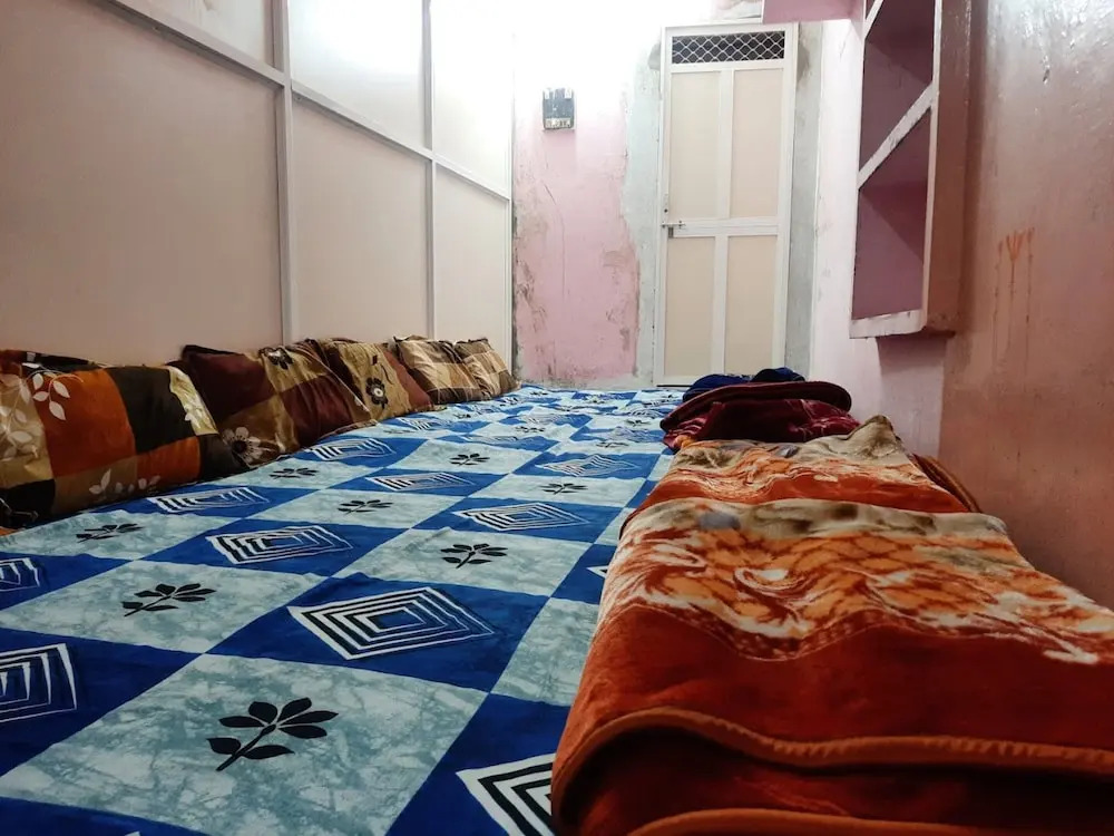 Ujjain Yatri Niwas Homestay