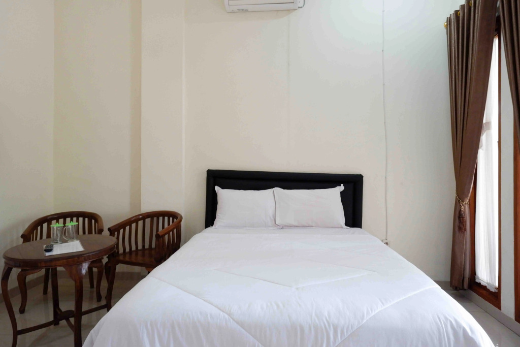 Ratmono House Syariah Yogya RedPartner