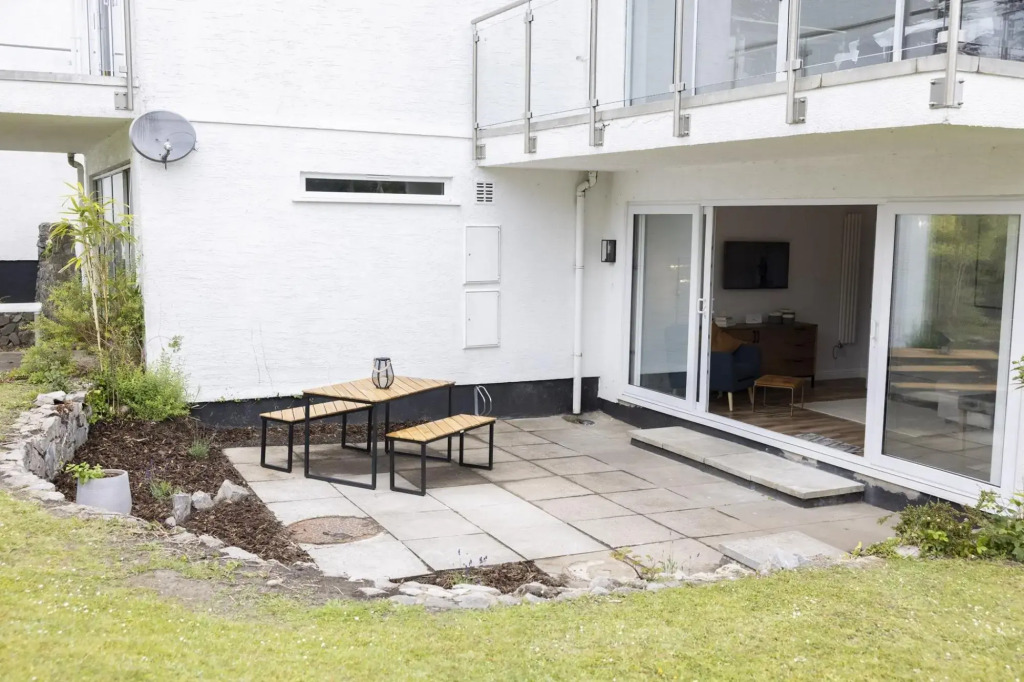 Dolphin - 2 Bedroom Apartment - Saundersfoot