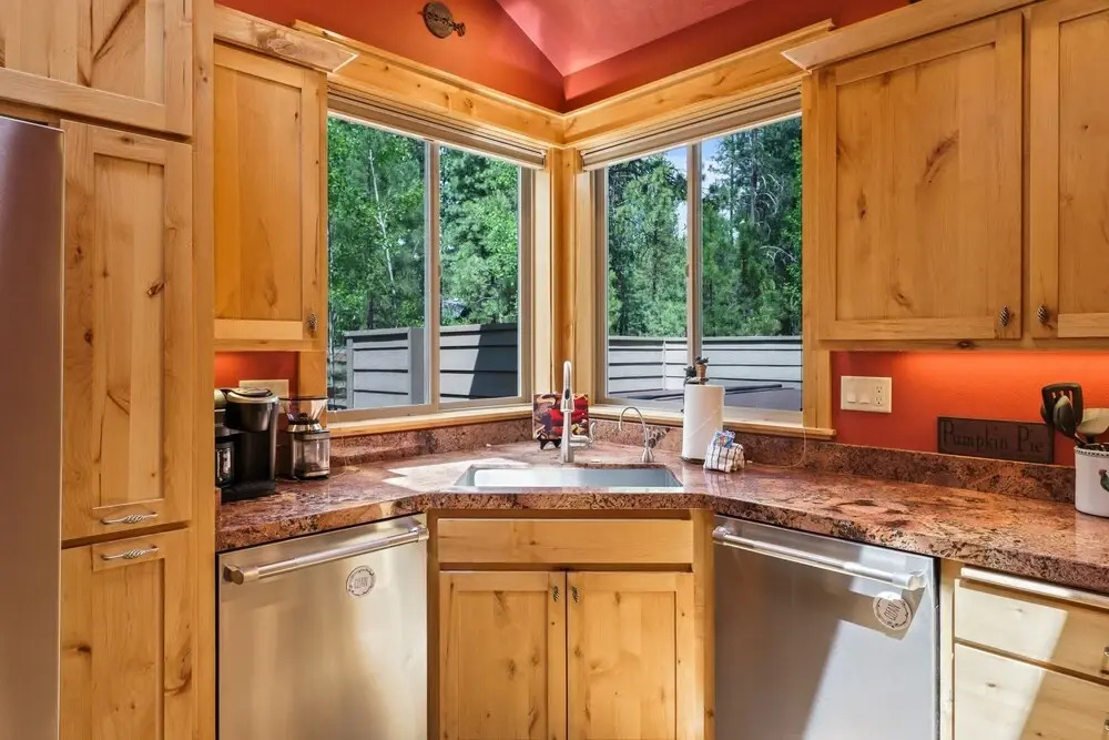 4 Red Fir 6 Bedroom Home