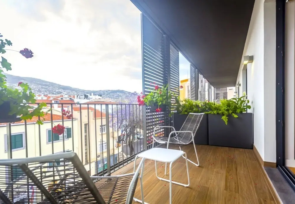 Parkside vista by MHM