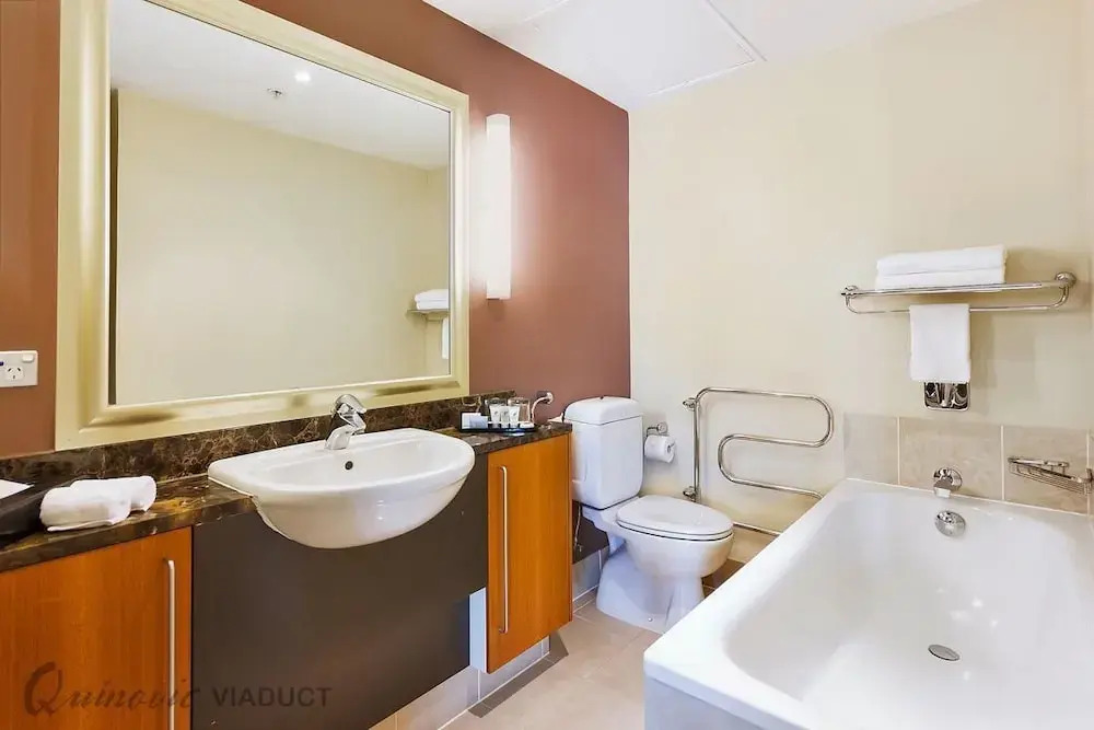 QV Cosy Viaduct Harbour Apartment - 854