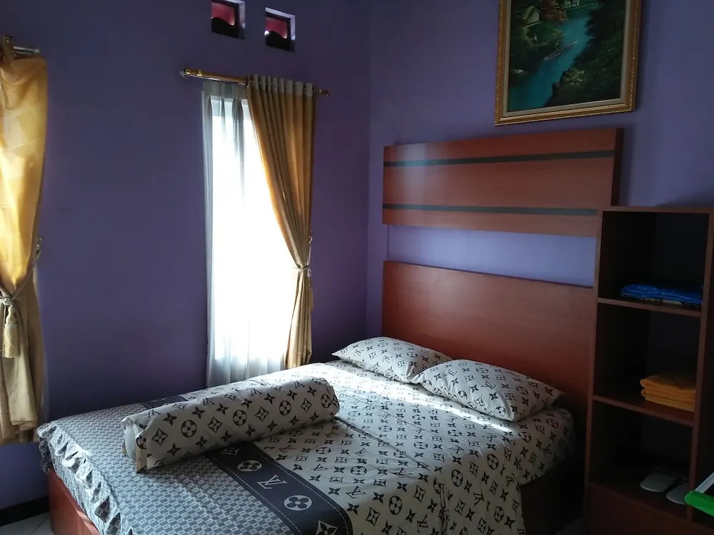 Beautiful Modern 3-bed House in Birmingham