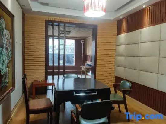 Lvzhou Hotel