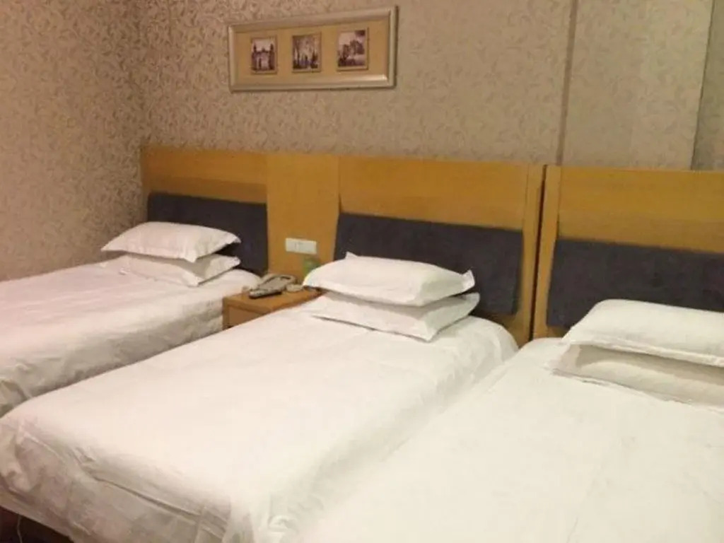 Yiwu Guoxin Hotel