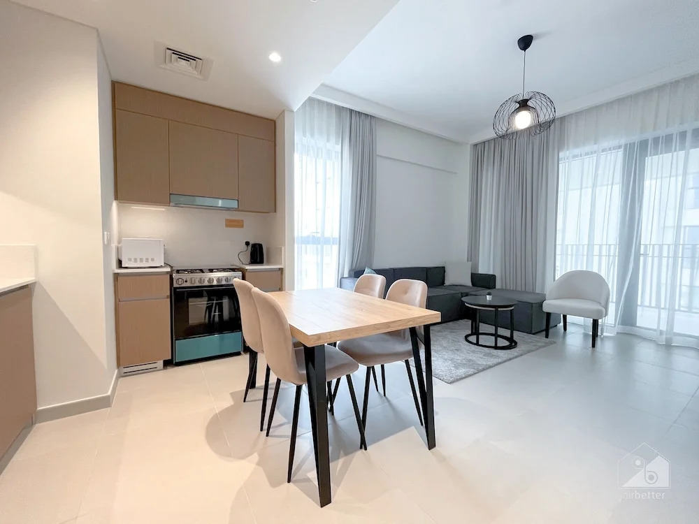 Creek Beach Dubai to Stunning 2B Apt with Balcony in Dubai Creek Harbour
