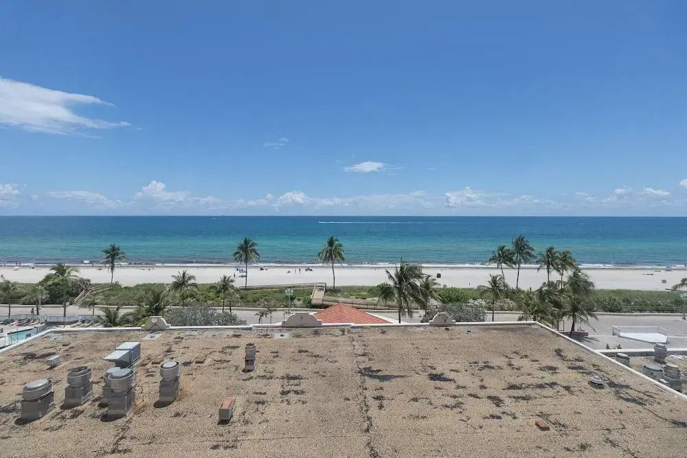 746 Ocean View Hollywood Beach Resort