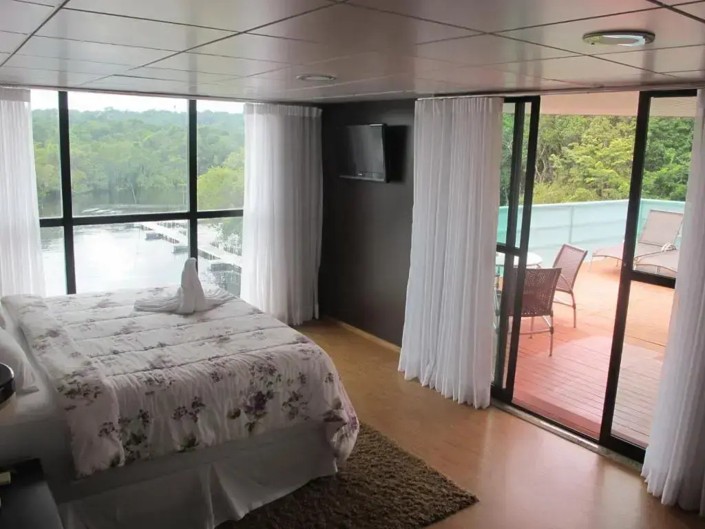 Uiara Amazon Resort