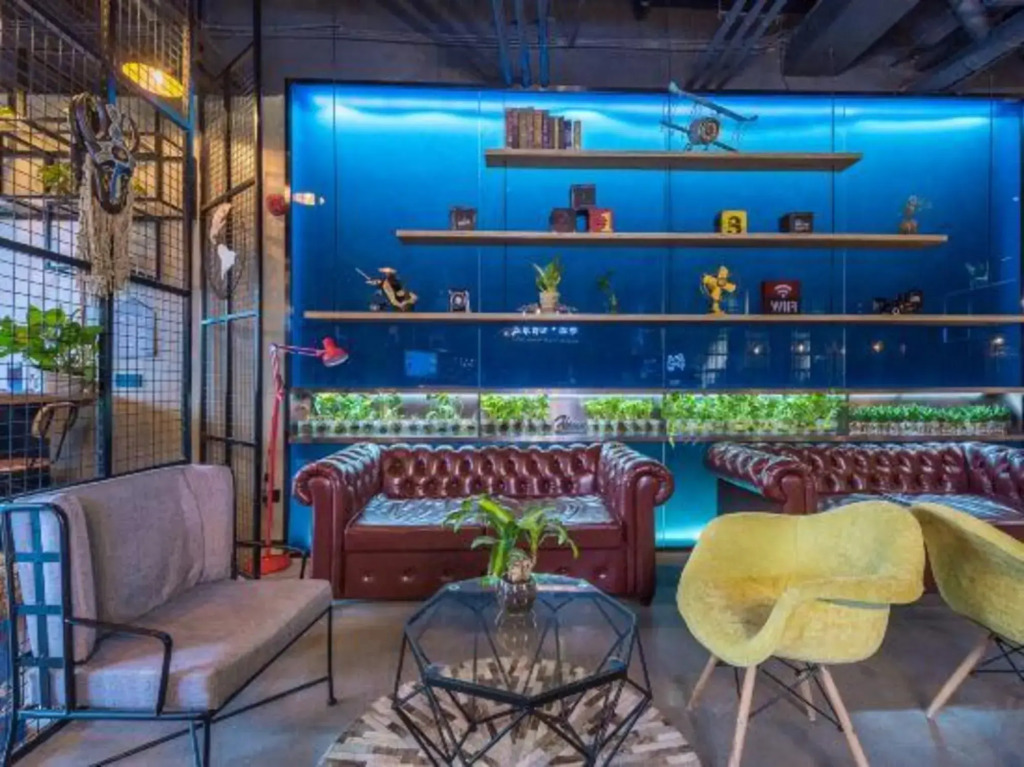 Denghou Light Luxury Hotel (Shanghai World Expo Exhibition & Convention Center Shangnan Road)