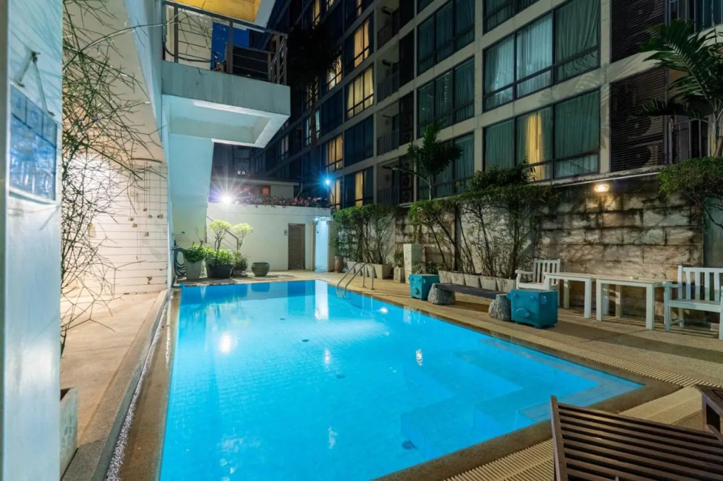 Journeyhub Sukhumvit 26, Bangkok