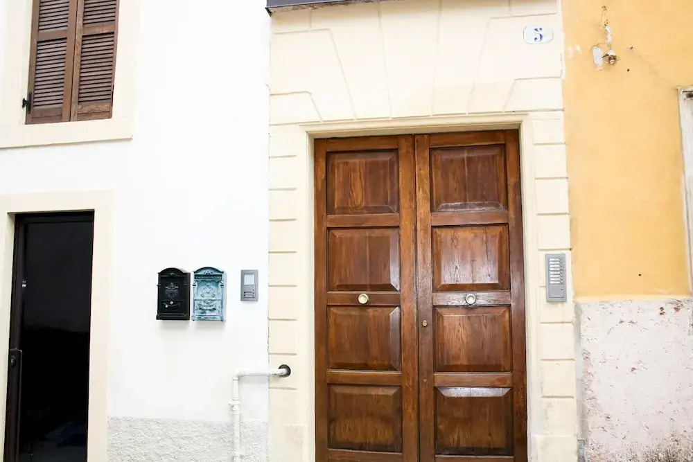 in Verona With 4 Bedrooms and 4 Bathrooms