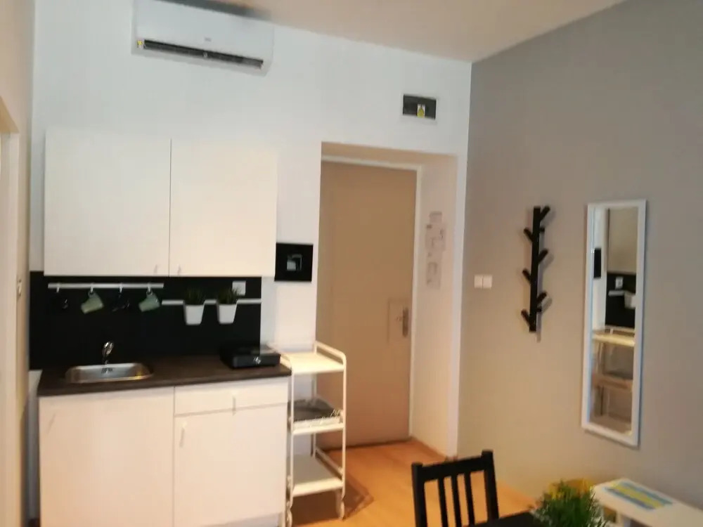 Urban Studio Apartment Adro In The City Center of Zagreb, With Parking
