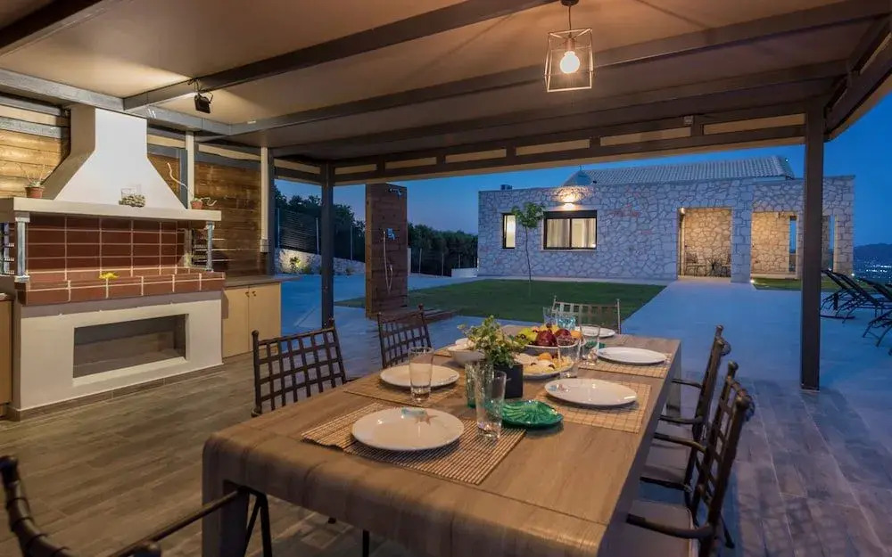 Zinos Luxury Villa